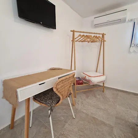 Lägenhet Anamnisi *