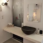 Apartment Anamnisi *