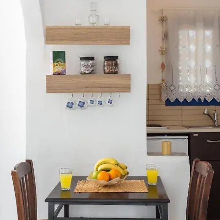 Anamnisi Lejlighed Adamantas